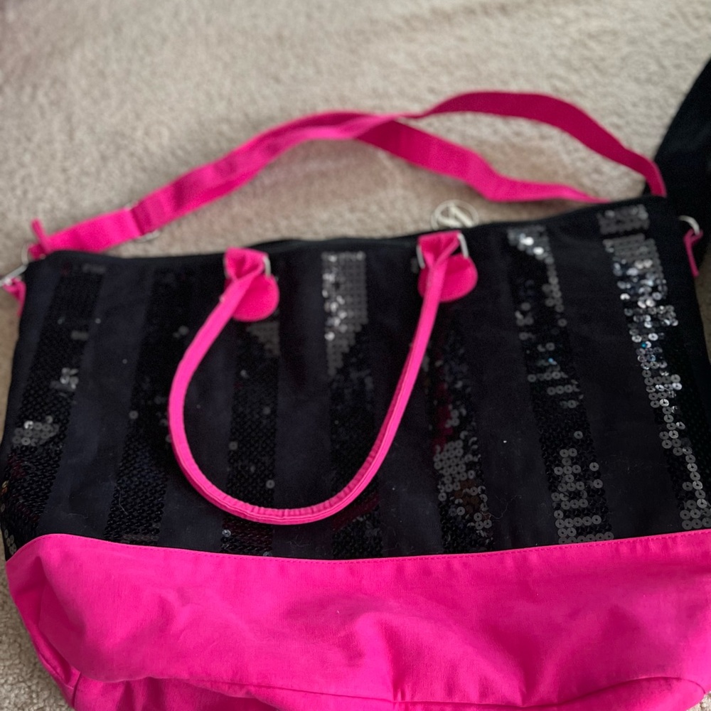 Victoria secret weekend bag /gym bag/ carry on bag